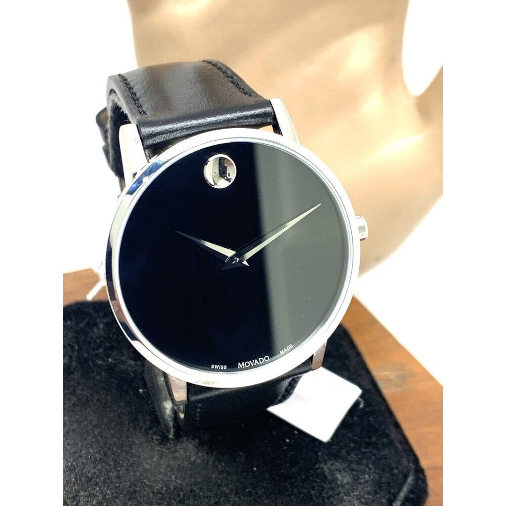 Movado Men's Watch 0607269 Swiss Quartz Silver Museum Black Dial Leather Strap